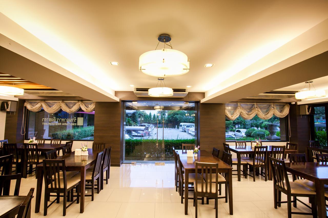 Grand Tara Garden Thai Hotel Bangkok Exterior photo