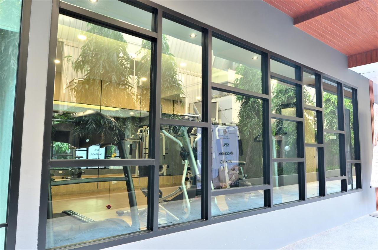 Grand Tara Garden Thai Hotel Bangkok Exterior photo